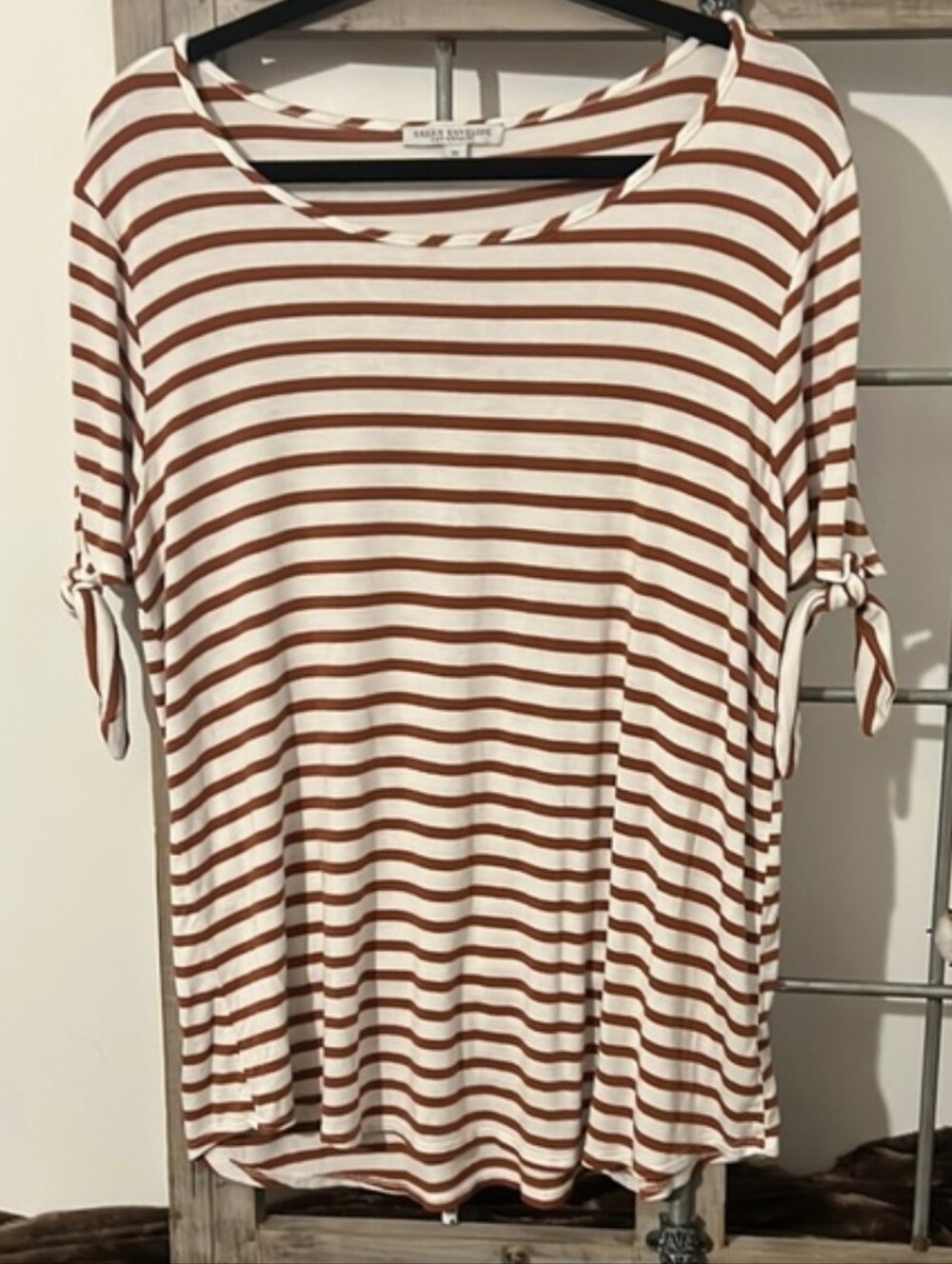 SALE!! Women's Tie-Sleeve Top